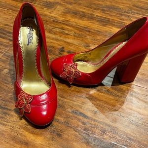 Red Hale Bob Los Angeles platforms